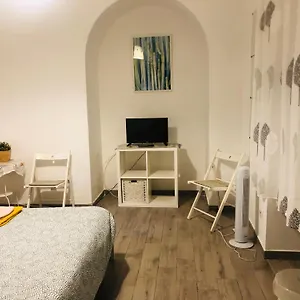 https://apt-colibr.it-romehotels.com